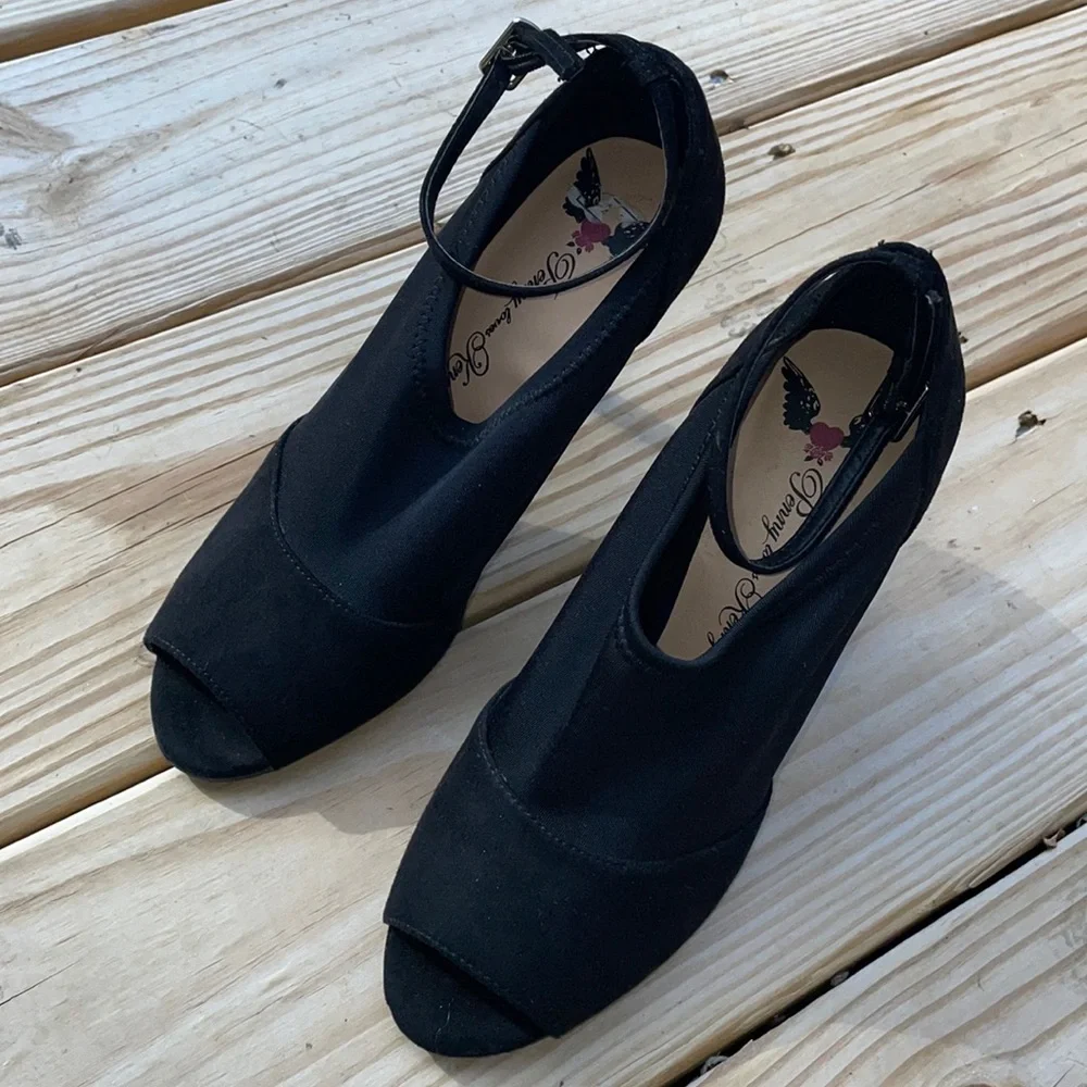 Penny Loves Kenny Freestyle Black Peep Toe Ankle Strap Heels Women’s Size 6